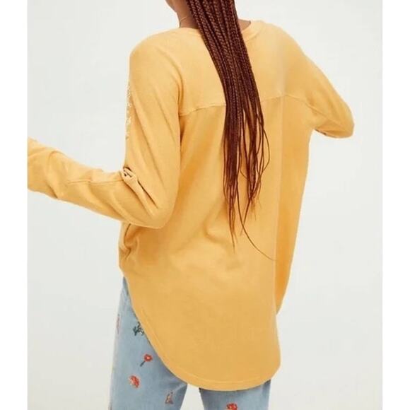 FREE PEOPLE Henley Top - Peach Free Spirit High-Low Oversized HENLEY S - Picture 9 of 9